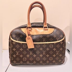 Louis Vuitton Classic Monogram Bag